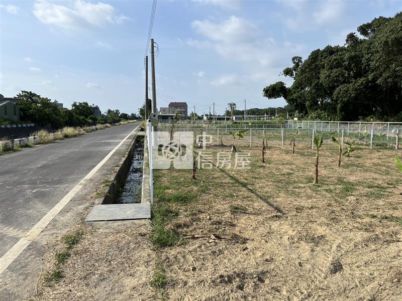 六甲84坪小資休閒農場(可水電)房屋室內格局與周邊環境