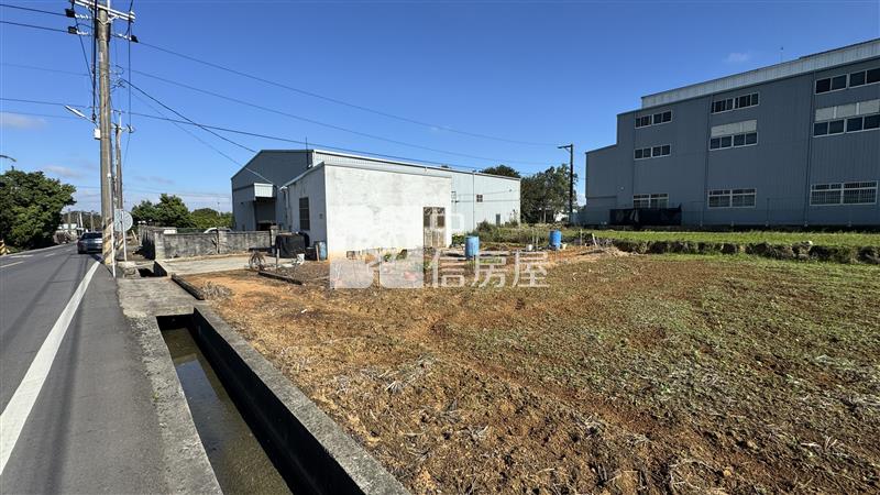【新世紀】觀音近66雙面臨路特農+資材室房屋室內格局與周邊環境