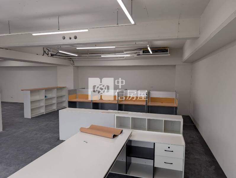 捷運南屯站旁商辦房屋室內格局與周邊環境