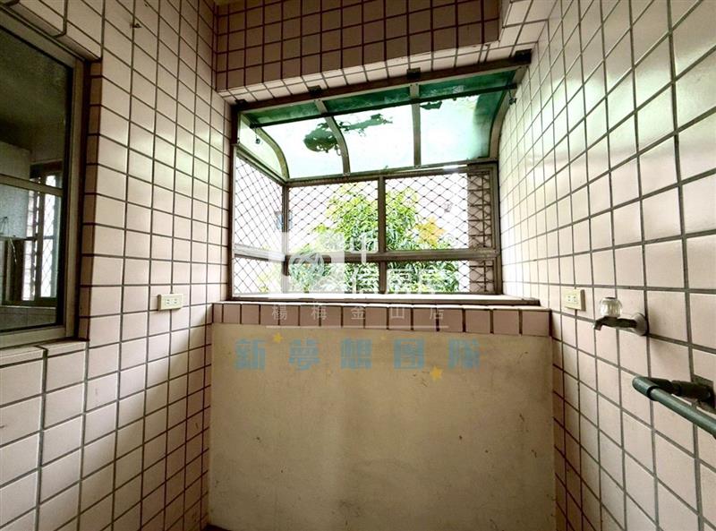 【新夢想】薪家坡超值3+1房公寓房屋室內格局與周邊環境