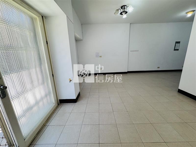 海華店住辦1+2樓|近SOGO房屋室內格局與周邊環境
