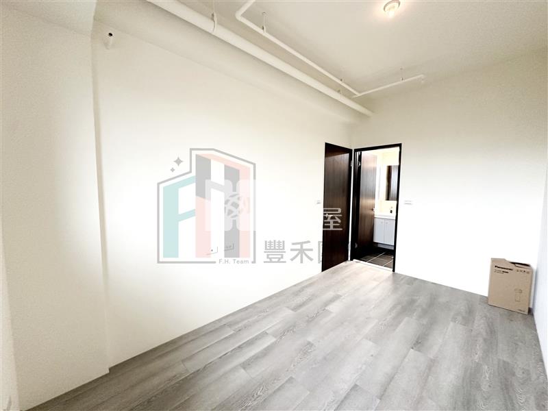 【豐禾】 客運園區景觀2+1房車房屋室內格局與周邊環境