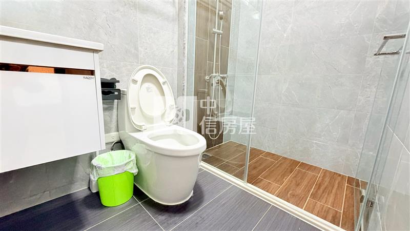 內埔新屋齡平車華廈房屋室內格局與周邊環境