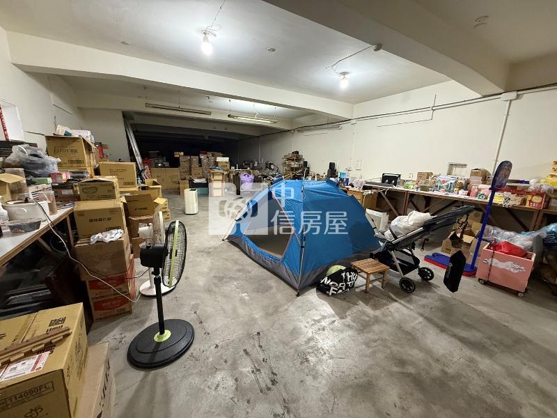 正國光路稀有百坪透店房屋室內格局與周邊環境