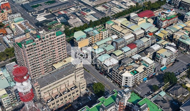 正國光路稀有百坪透店房屋室內格局與周邊環境