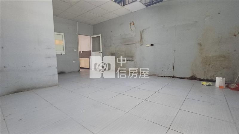 歸仁大面寬買地送厝房屋室內格局與周邊環境