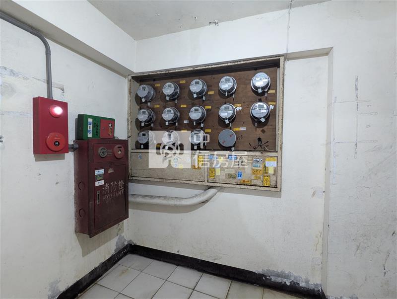 桃園低樓層-公寓價格美套房房屋室內格局與周邊環境