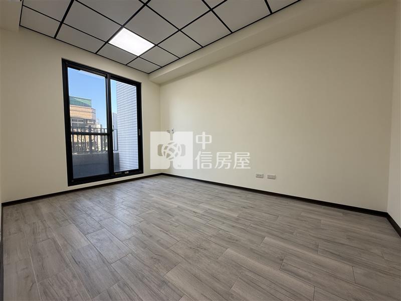 楊梅豪發帝景全新露台兩房雙車房屋室內格局與周邊環境