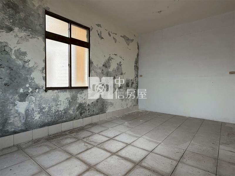 大寮超值透天房屋室內格局與周邊環境