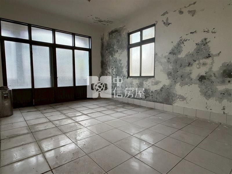 大寮超值透天房屋室內格局與周邊環境