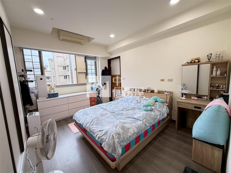 南崁國小稀有四房車房屋室內格局與周邊環境