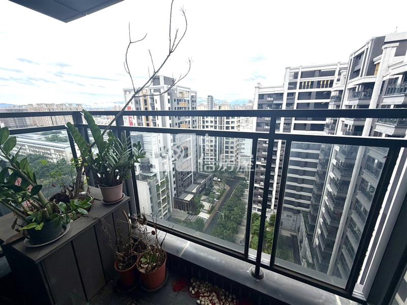 桃園中路唯樂之丘美裝潢景觀三房車房屋室內格局與周邊環境