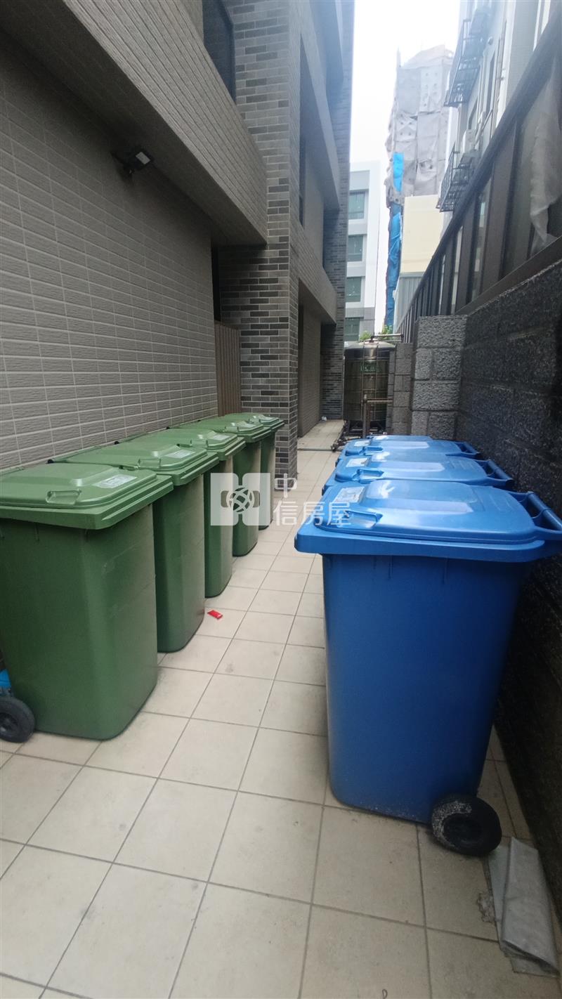 【奔馳】觀音A,B兩棟電梯收租套房房屋室內格局與周邊環境
