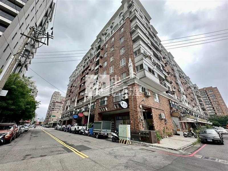 中山醫大慶雙鐵站臨10米路店住房屋室內格局與周邊環境