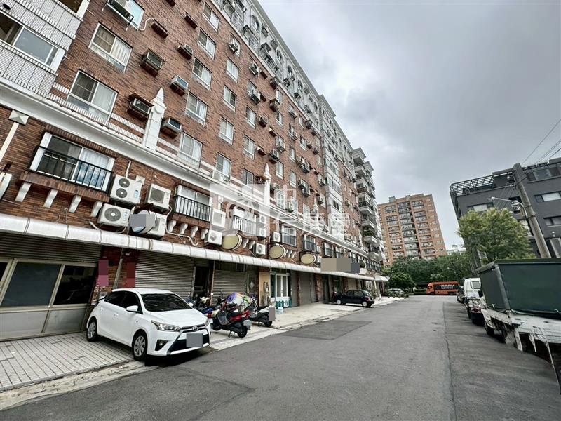 中山醫大慶雙鐵站臨10米路店住房屋室內格局與周邊環境