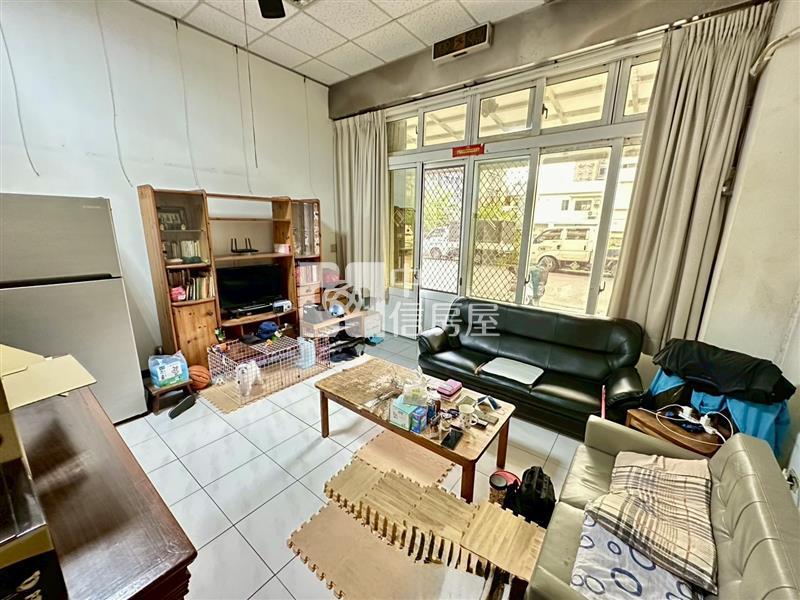中山醫大慶雙鐵站臨10米路店住房屋室內格局與周邊環境