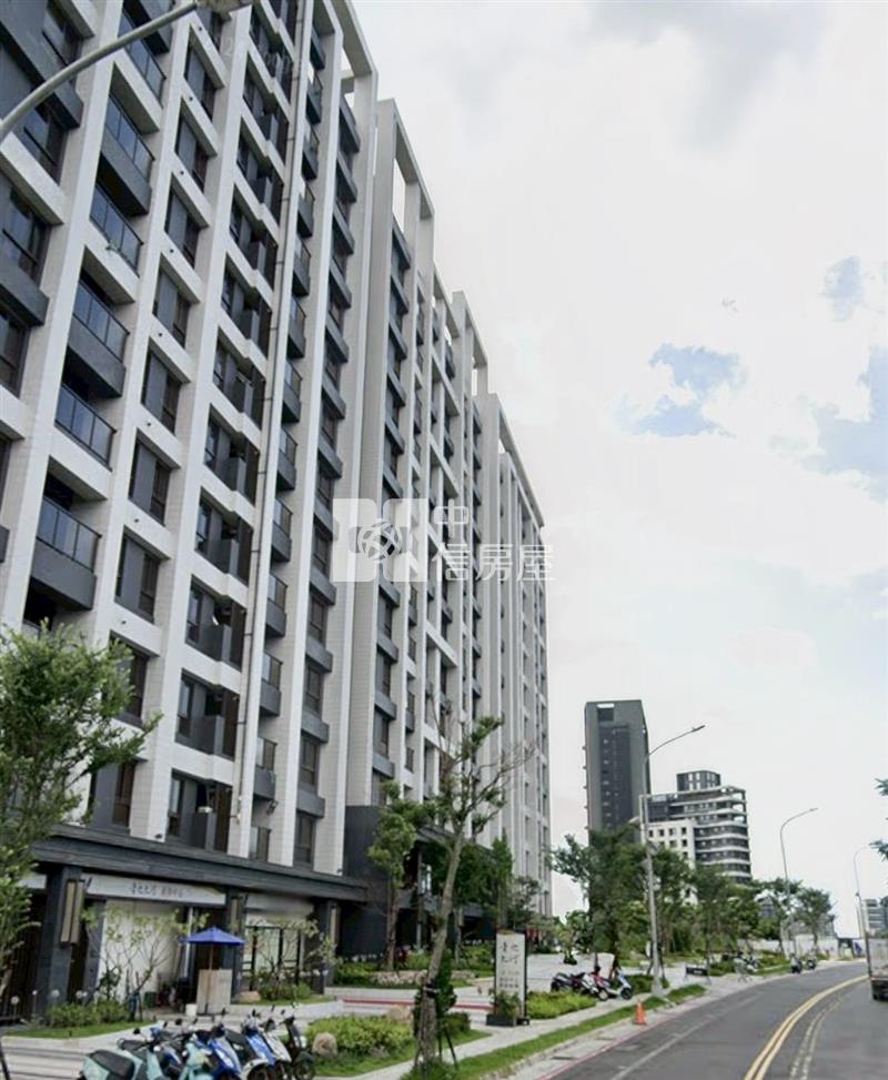 青埔漂亮2房+車房屋室內格局與周邊環境