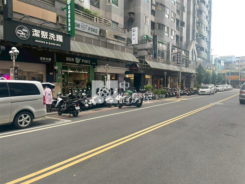 SOGO商圈優質金店面房屋室內格局與周邊環境