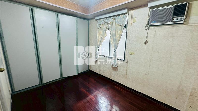 ▲信義市場平地二樓房屋室內格局與周邊環境