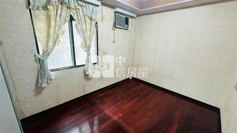 ▲信義市場平地二樓房屋室內格局與周邊環境