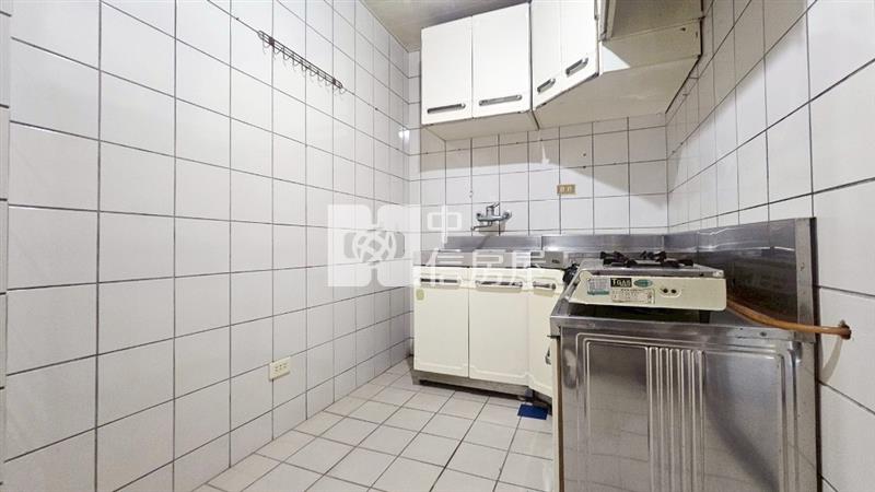 【新世紀】中壢區公所1+2樓店住房屋室內格局與周邊環境