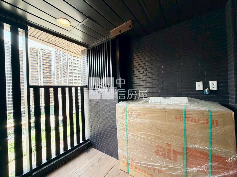 鉑克棶精品邊間三房車房屋室內格局與周邊環境