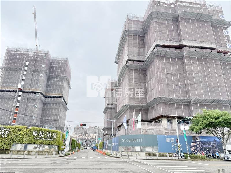 14期美和段建地42(專任)房屋室內格局與周邊環境