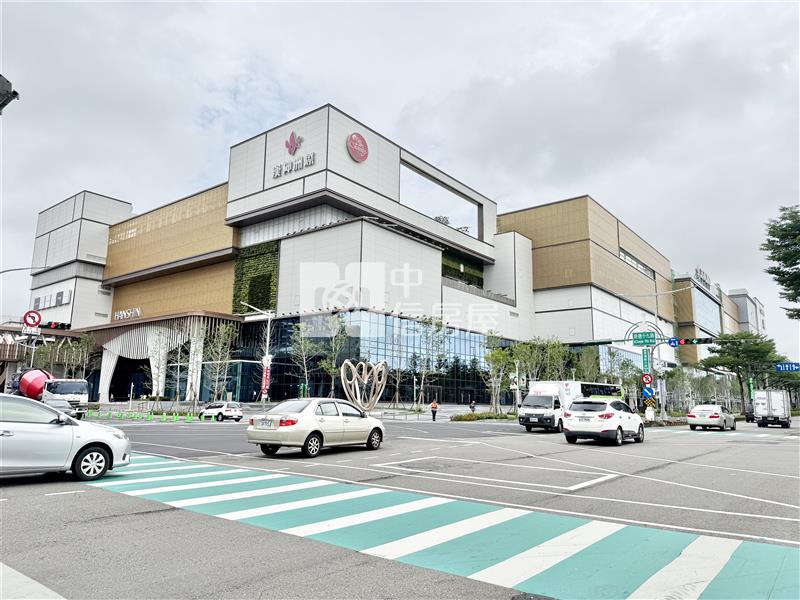 14期美和段建地42(專任)房屋室內格局與周邊環境