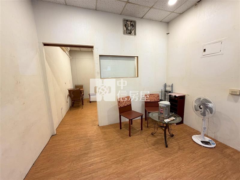公誠國小旁店面房屋室內格局與周邊環境