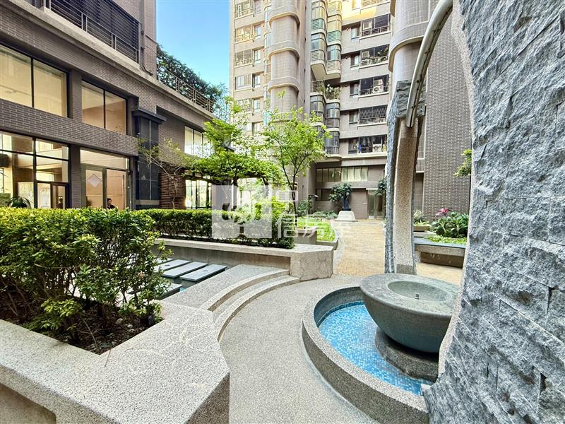 (班芙春泉)班芙春泉兩房+平車房屋室內格局與周邊環境