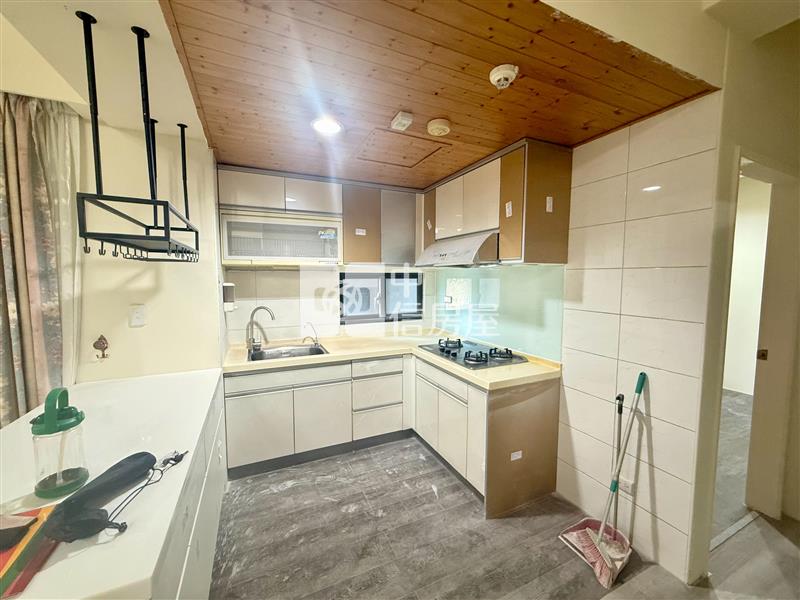 (班芙春泉)班芙春泉兩房+平車房屋室內格局與周邊環境