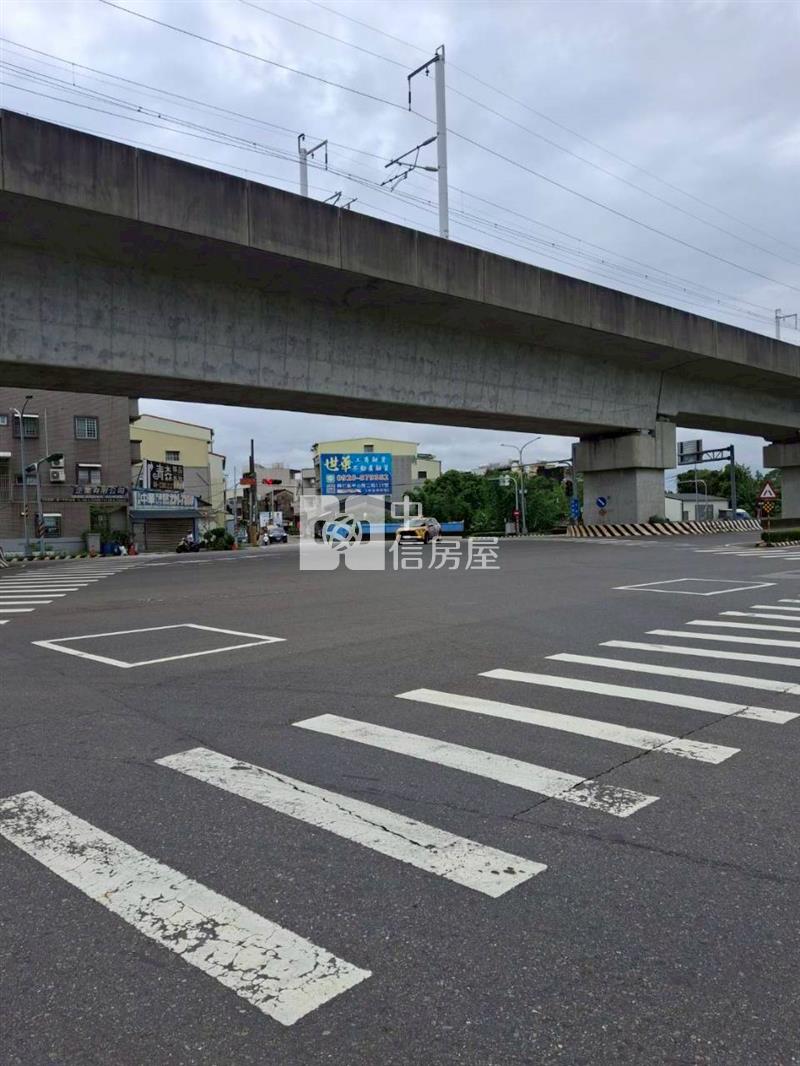 歸仁臨高鐵智慧科技大道有合法建物農地房屋室內格局與周邊環境