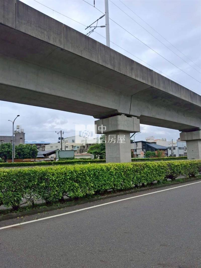 歸仁臨高鐵智慧科技大道有合法建物農地房屋室內格局與周邊環境