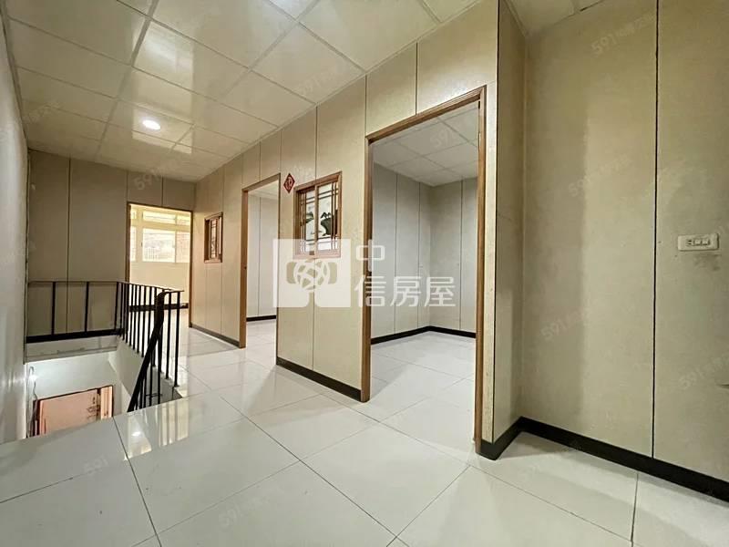 龍潭自由街巷寬透天房屋室內格局與周邊環境