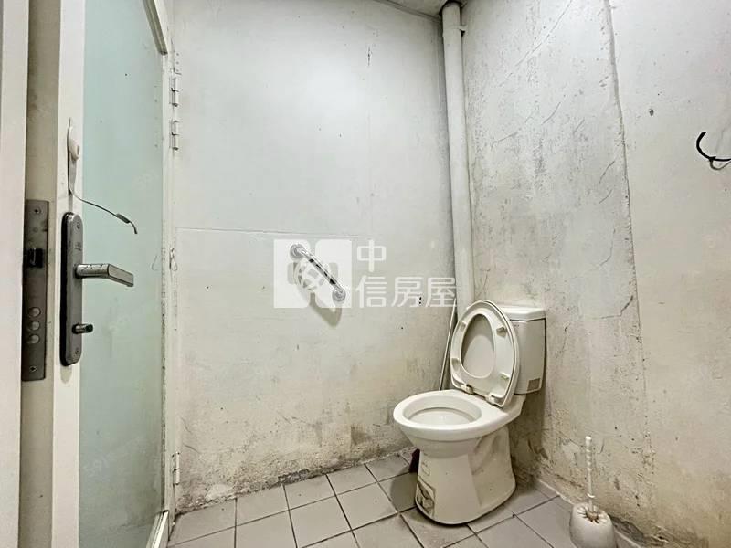 龍潭自由街巷寬透天房屋室內格局與周邊環境