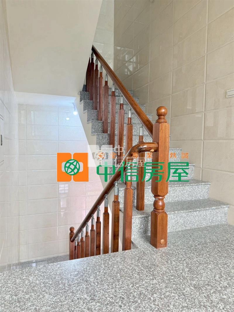 昔果山3房公寓房屋室內格局與周邊環境