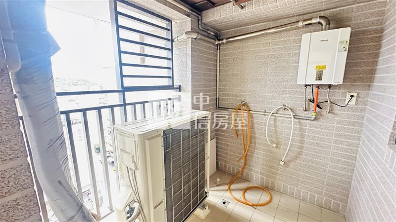 ▲信義城A棟三房車位房屋室內格局與周邊環境