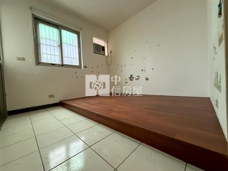 近66低總價邊間透天房屋室內格局與周邊環境
