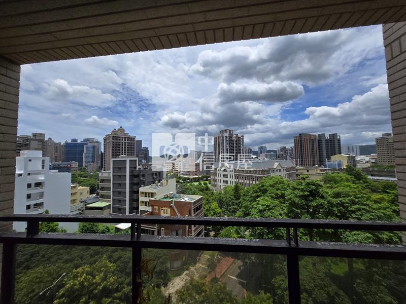 高鐵I-PARK大3房房屋室內格局與周邊環境