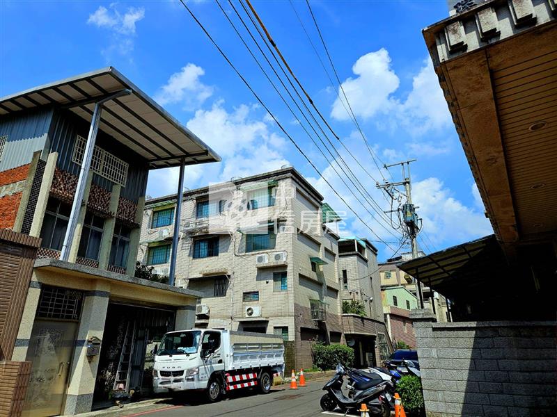 松樹腳建地房屋室內格局與周邊環境
