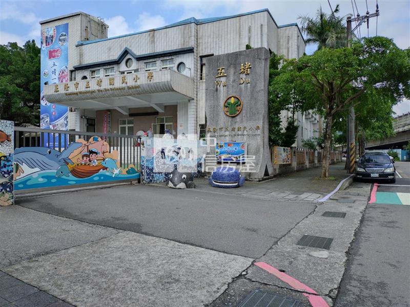 D021福一街精緻裝潢三房房屋室內格局與周邊環境