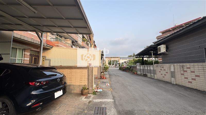 屏東房屋-麟洛大地坪孝居車墅房屋室內格局與周邊環境