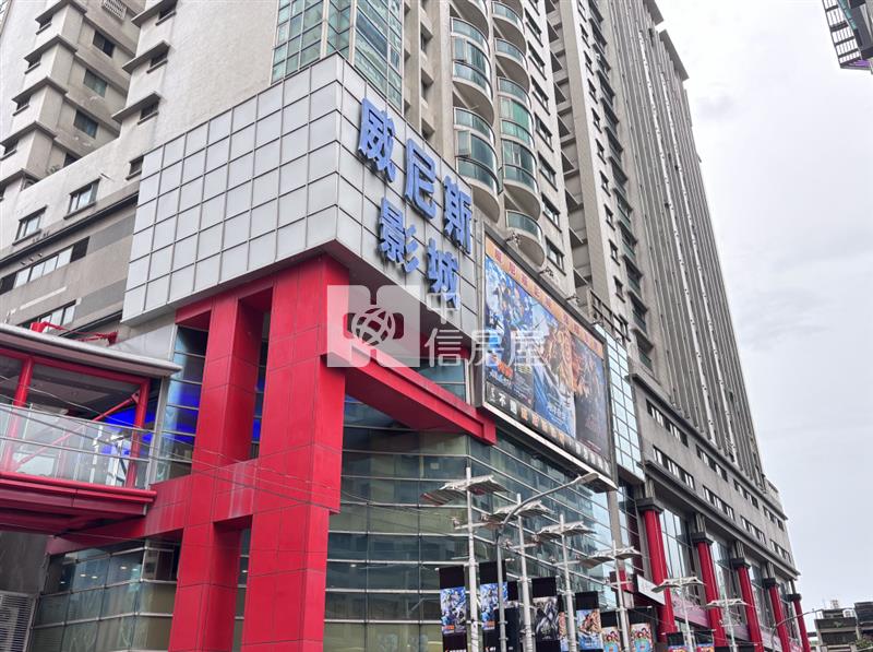 中壢SOGO黃金三角窗店面房屋室內格局與周邊環境