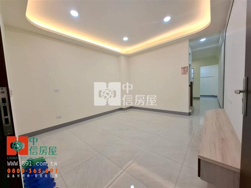 水上柳子林車庫別墅房屋室內格局與周邊環境