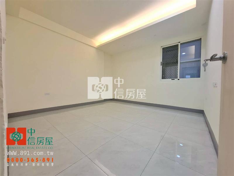 水上柳子林車庫別墅房屋室內格局與周邊環境