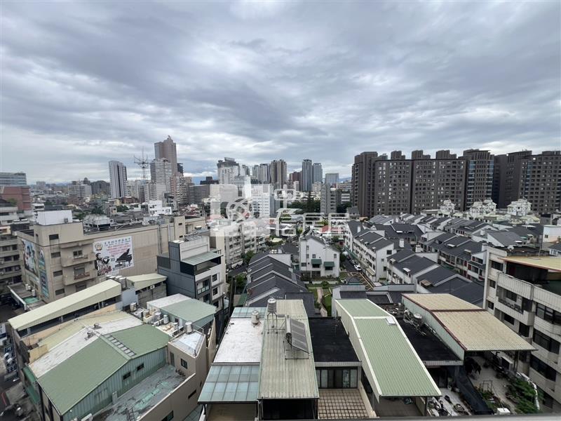 【泉福藝術璇宮】大業國中1房2廳學區房房屋室內格局與周邊環境