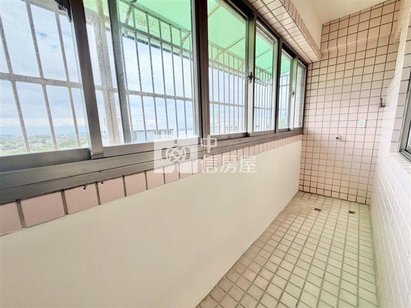 楊梅薪家坡三房房屋室內格局與周邊環境
