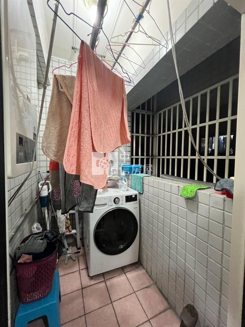 Sogo正核心 大坪數兩房房屋室內格局與周邊環境