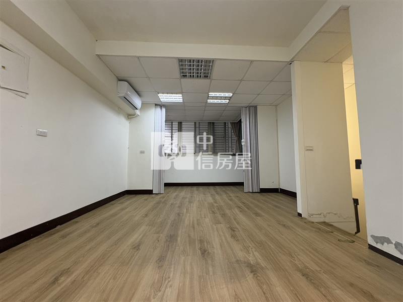 內壢環中商圈-連都NO.3店面B1-2F+車位房屋室內格局與周邊環境
