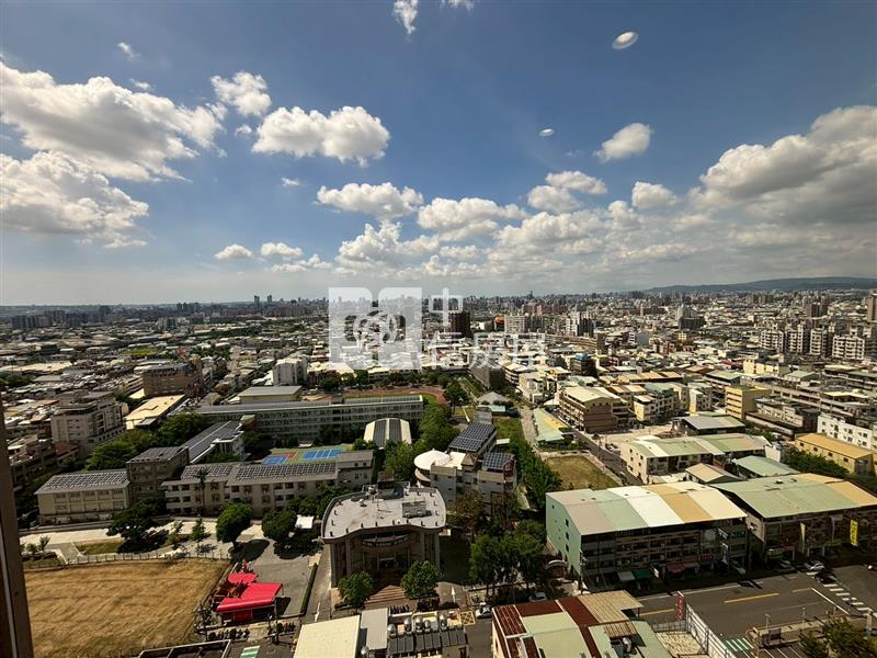 (聚合發君大院)君大院超美視野三房平車美屋房屋室內格局與周邊環境